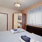 6rooms Balaton-heviz アパート *