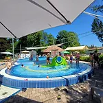 6rooms Balaton-heviz ヘーヴィーズ