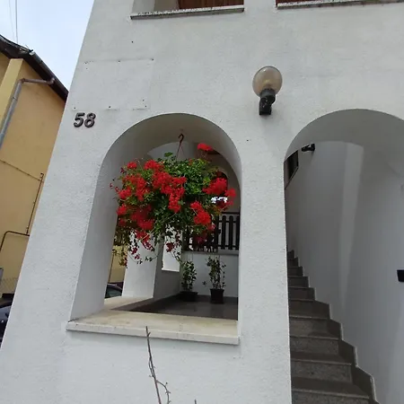 6rooms Balaton-heviz ヘーヴィーズ