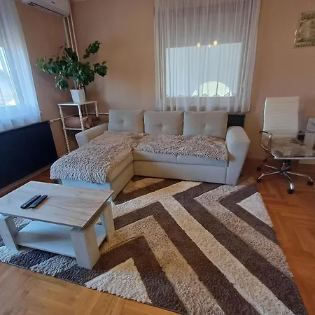 6rooms Balaton-heviz דירה *