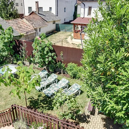 6rooms Balaton-heviz Апартаменты *