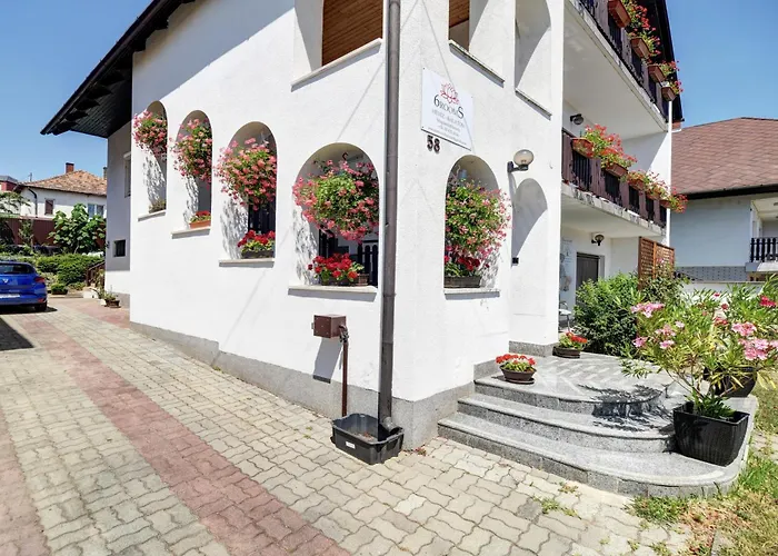 6rooms Balaton-heviz 아파트